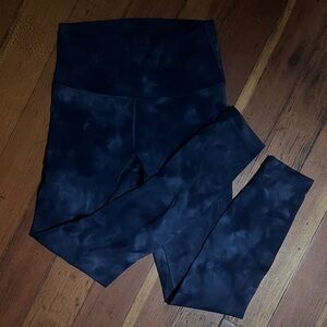 Blue Lululemon size 4 Leggings